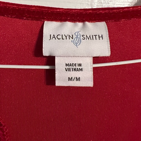 *5/$20* Jaclyn smith velvet top - Picture 2 of 4
